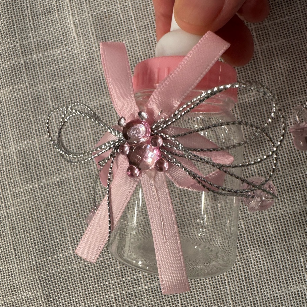 Baby shower party favors